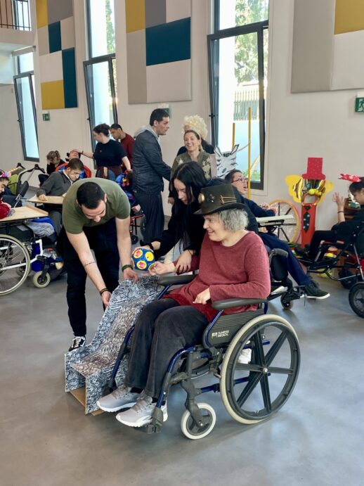 Στιγμιότυπο από τη γιορτή της Ίριδας με παιχνίδια και δραστηριότητες για την Καθαρά Δευτέρα