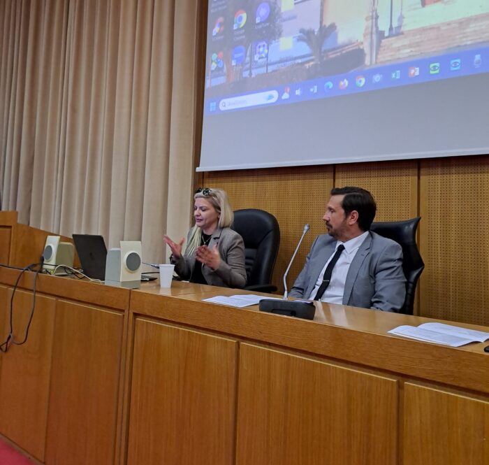 Στιγμιότυπο από τη συμμετοχή της Αμυμώνης σε επιστημονική ημερίδα με θέμα "Παιδιά και ενήλικες με αναπηρίες και/ή ειδικές εκπαιδευτικές ανάγκες: Ο λόγος στους γονείς"